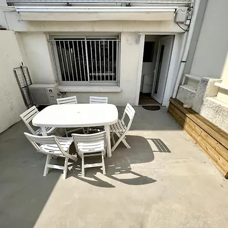 Beau T2 Climatise Et Avec Parking A Carnon Apartmán Mauguio