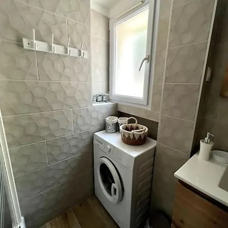 Apartmán Beau T2 Climatise Et Avec Parking A Carnon